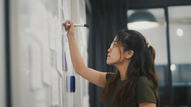 Highlight Extracurricular Activities in Your Master’s Application