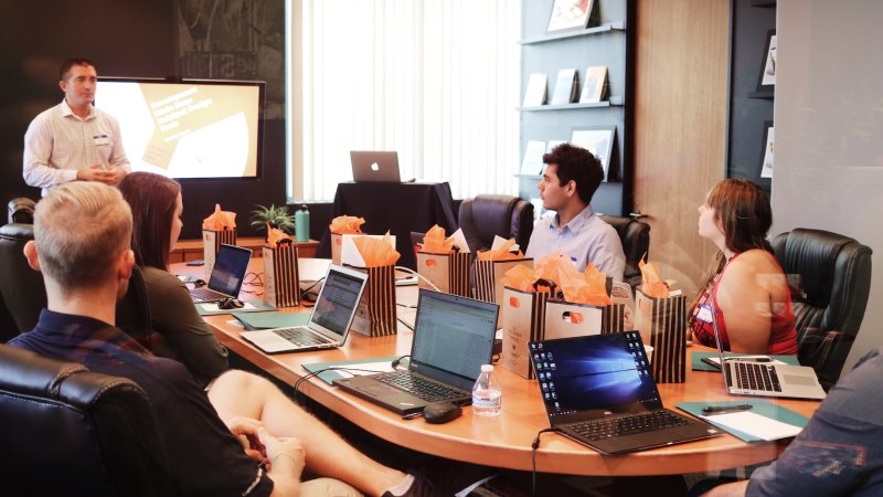 5 Reasons to Get a Business Master’s Degree