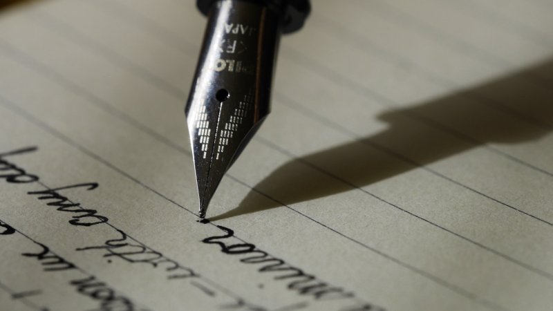 The Worst Writing Mistake in TOEFL (Video)