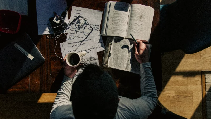 A Beginner's Guide to Writing in English for University Study (MOOC)